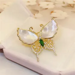 Sparkling Zircon Butterfly Hijab Brooch/Pin